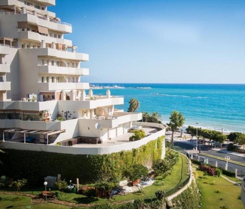 Estudio Benalbeach New Бенальмадена Экстерьер фото
