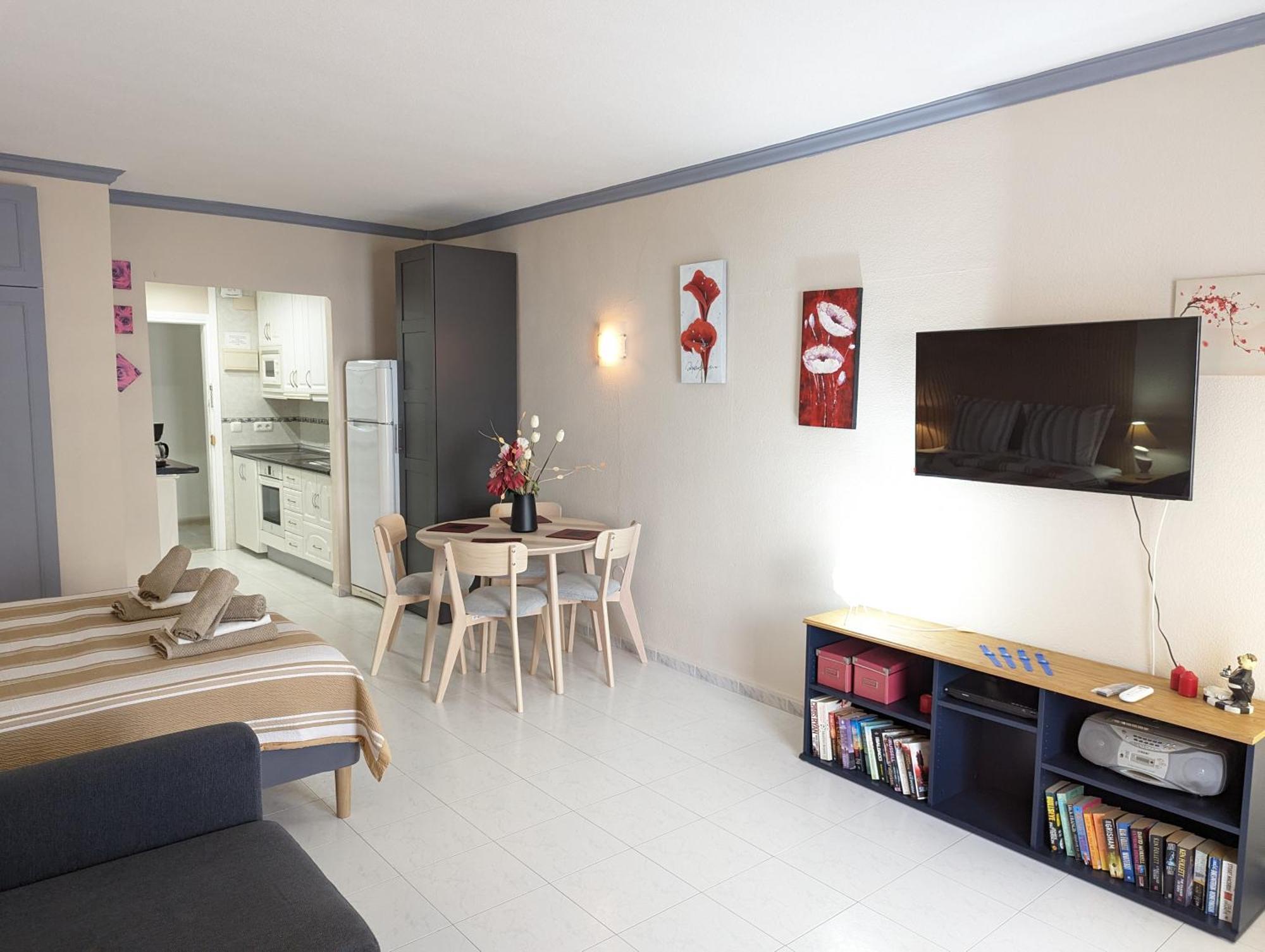 Estudio Benalbeach New Бенальмадена Номер фото